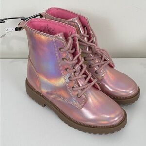 NWT Old Navy Girls Y3 Pink Iridescent Combat Boots Lace Up Metallic